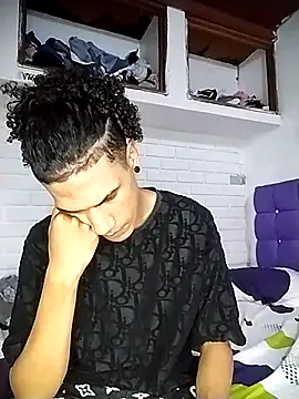 Gabriel Stone online show from December 2025 05:00:02 AM