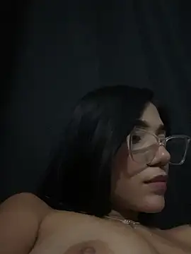 ElaRose 12 online show from January 2026 07:23:01 PM