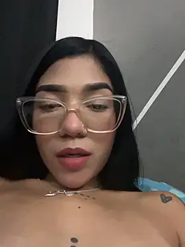 ElaRose 12 online show from February 2026 09:45:01 PM