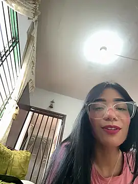 ElaRose 12 online show from April 2026 08:04:02 PM