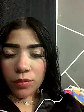 ElaRose 12 online show from October 2025 06:16:01 PM