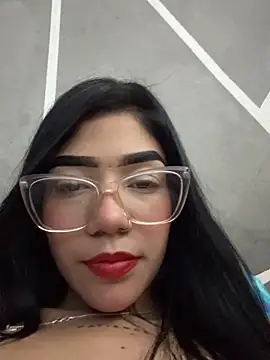 ElaRose 12 online show from April 2026 05:08:02 AM