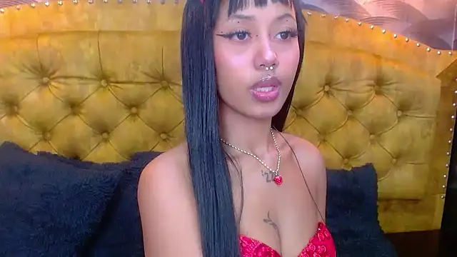 SachaBratz online show from February 2026 02:39:01 PM