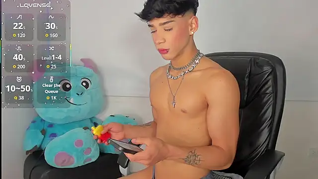 Dark Boy26 online show from June 2026 10:48:01 PM