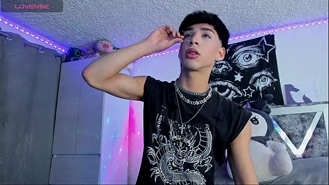 Snapshot of Dark_Boy26 chatting on September 2025 09:58:02 PM Dark Boy26 online show from September 2025 09:58:02 PM