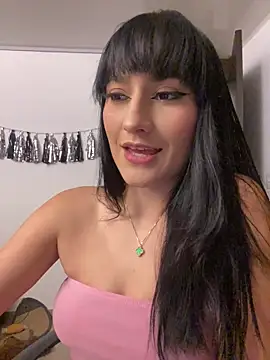 lenkaa online show from November 2025 01:37:02 AM