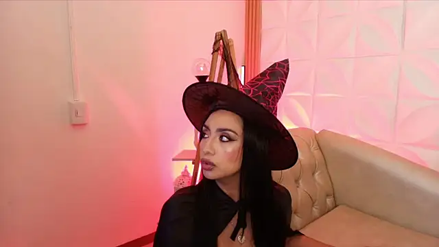 ana riveros online show from October 2025 04:47:02 AM