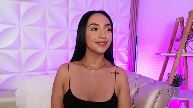 ana riveros online show from September 2025 09:25:02 PM