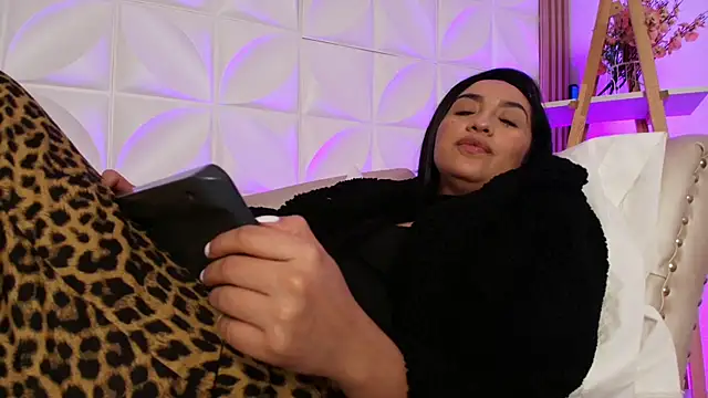 ana riveros online show from September 2025 09:31:02 AM