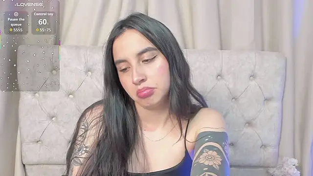 kaylee lee online show from October 2025 04:13:01 AM