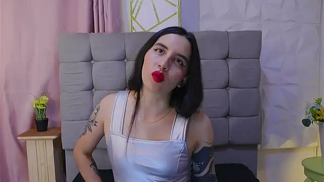kaylee lee online show from September 2025 04:24:01 AM