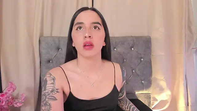 kaylee lee online show from December 2025 04:56:02 AM