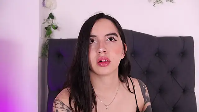 kaylee lee online show from March 2026 04:03:01 AM