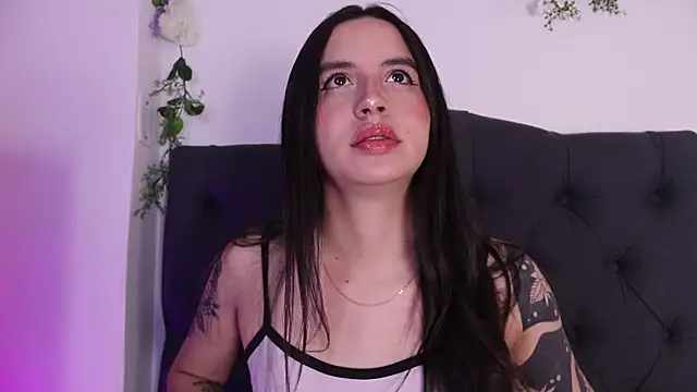 kaylee lee online show from April 2026 03:35:01 AM