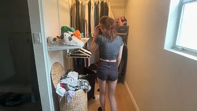 kykybaby4444 online show from January 2026 10:16:02 PM