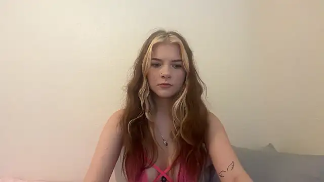 kykybaby4444 online show from February 2026 04:51:02 PM