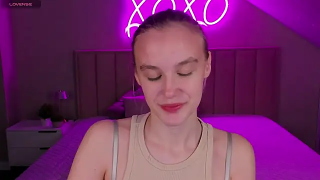 Snapshot of Carolin_Miller chatting on November 2025 10:41:01 AM Carolin Miller online show from November 2025 10:41:01 AM