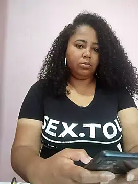 Rafaschuler online show from November 2025 12:31:02 PM