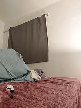 himNIGuys online show from April 2026 08:05:02 PM