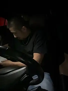 Snapshot of himNIGuys chatting on September 2025 08:10:01 AM himNIGuys online show from September 2025 08:10:01 AM