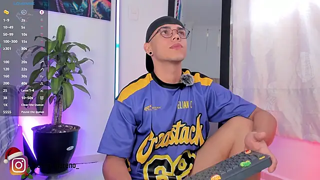 jhosepMoreno online show from November 2025 04:07:01 PM