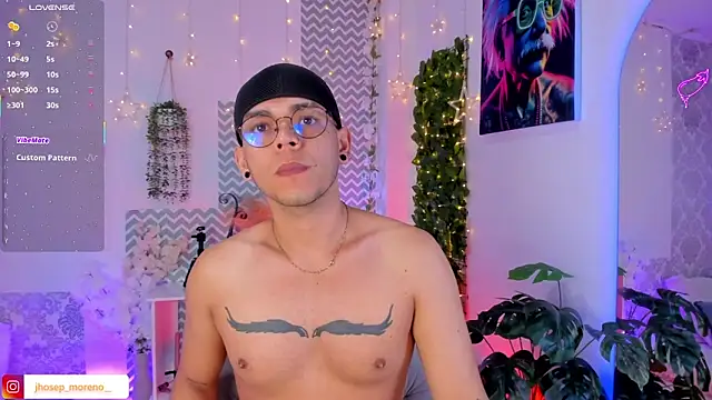 jhosepMoreno online show from April 2026 01:34:02 PM