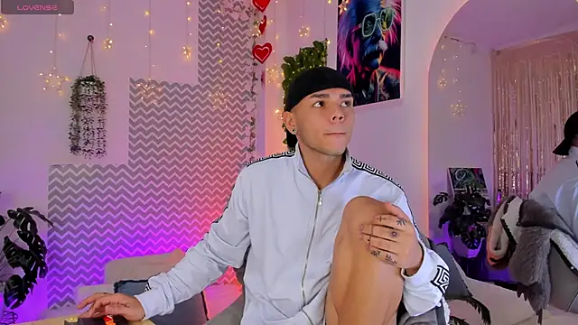 jhosepMoreno online show from February 2026 12:05:02 PM