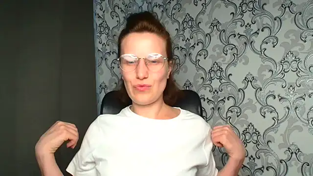 Kelly Kisss online show from June 2026 11:21:02 AM