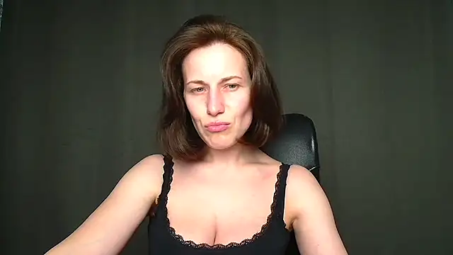 Kelly Kisss online show from April 2026 11:06:01 AM