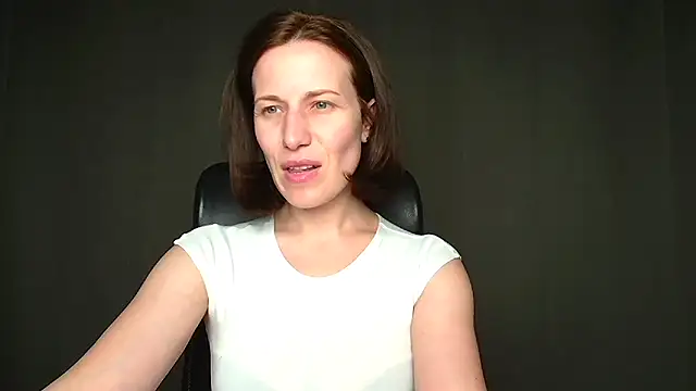 Kelly Kisss online show from May 2026 11:37:01 AM