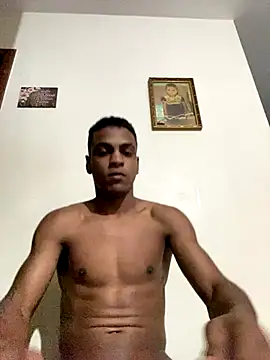 Snapshot of machucatu chatting on November 2025 09:59:02 PM machucatu online show from November 2025 09:59:02 PM