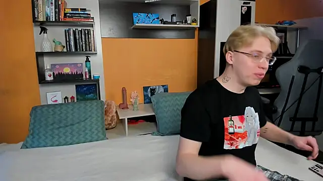 SammySccott online show from April 2026 08:09:02 AM