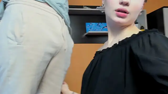 SammySccott online show from March 2026 07:32:02 AM