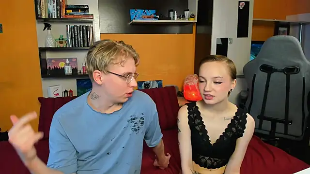 SammySccott online show from April 2026 10:39:01 AM