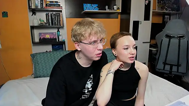 SammySccott online show from April 2026 06:42:02 AM