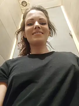 Angie meow online show from May 2026 11:50:01 AM