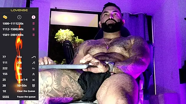 Snapshot of Max-prada chatting on February 2026 02:18:01 AM Max-prada online show from February 2026 02:18:01 AM