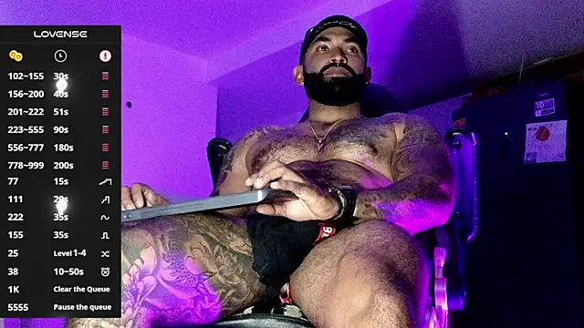 Snapshot of Max-prada chatting on February 2026 01:37:02 AM Max-prada online show from February 2026 01:37:02 AM