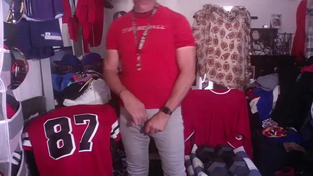 DILFJockDad87 online show from April 2026 12:40:02 AM