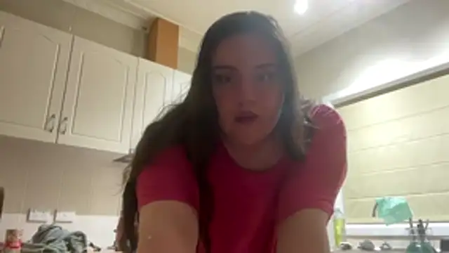 Snapshot of JenniferRobbie chatting on May 2026 10:00:02 AM JenniferRobbie online show from May 2026 10:00:02 AM
