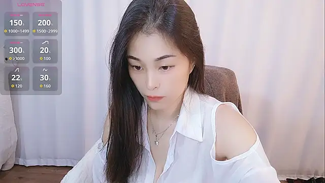 Snapshot of Ailsa-Baby chatting on November 2025 11:47:01 PM Ailsa-Baby online show from November 2025 11:47:01 PM