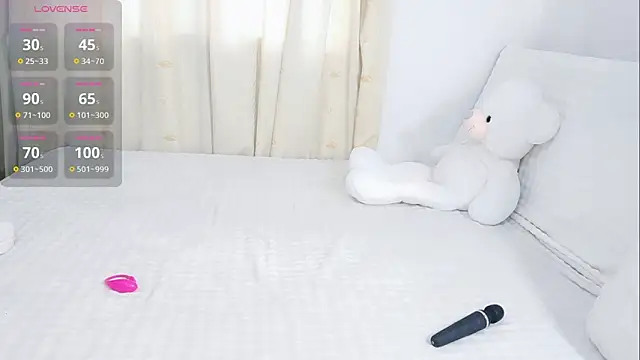 Snapshot of Ailsa-Baby chatting on November 2025 07:56:01 AM Ailsa-Baby online show from November 2025 07:56:01 AM