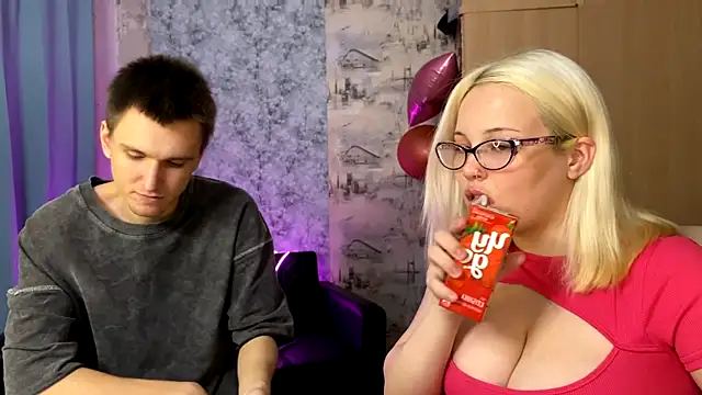 Snapshot of Mia_Sakuraa chatting on September 2025 02:29:01 AM Mia Sakuraa online show from September 2025 02:29:01 AM