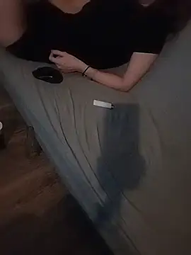 LesEspagnols online show from November 2025 03:11:01 PM