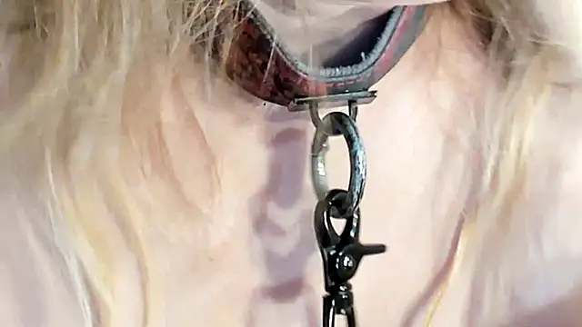 Snapshot of Naughty__Slave chatting on May 2026 09:45:01 AM Naughty Slave online show from May 2026 09:45:01 AM