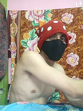 Seducing couple online show from October 2025 05:05:01 PM