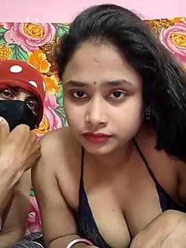 Seducing couple online show from March 2026 05:09:01 AM