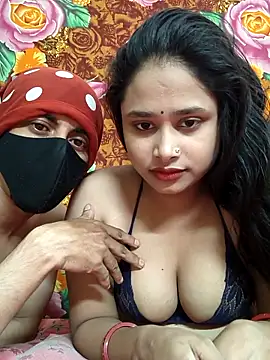 Seducing couple online show from March 2026 04:13:01 AM