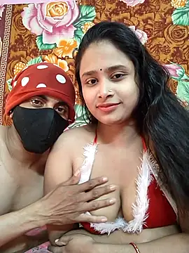 Seducing couple online show from January 2026 08:51:01 AM