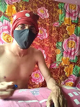 Seducing couple online show from November 2025 06:01:01 AM